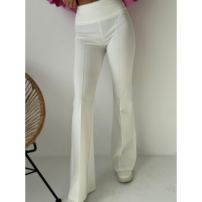 Spodnie typu FLARE z kantem...