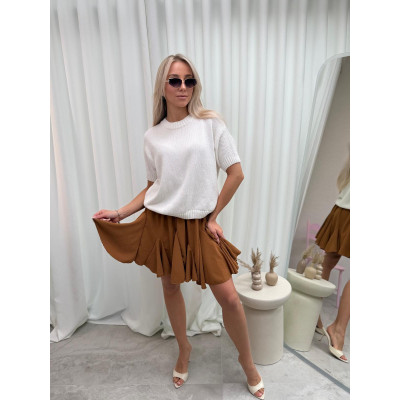 Spódniczka z zakładkami...